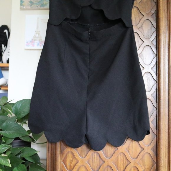 Monteau Scalloped Romper NWOT! - Black, Size S - Picture 13 of 16